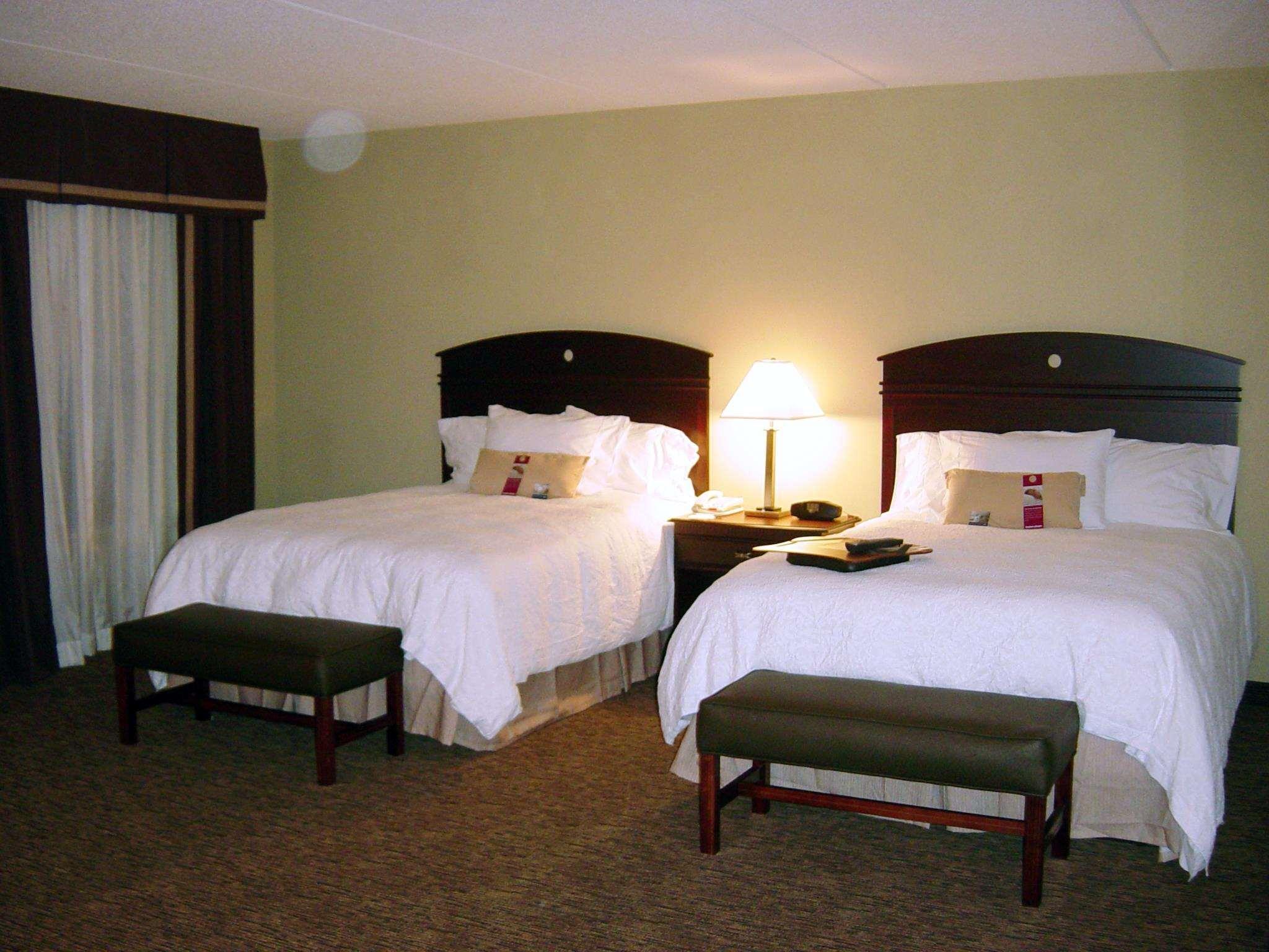 Hampton Inn & Suites ברלינגטון מראה חיצוני תמונה