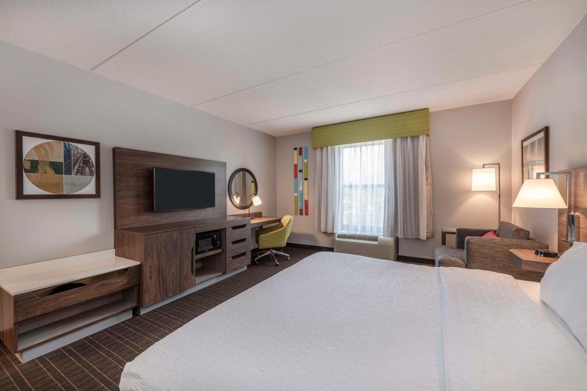 Hampton Inn & Suites ברלינגטון מראה חיצוני תמונה